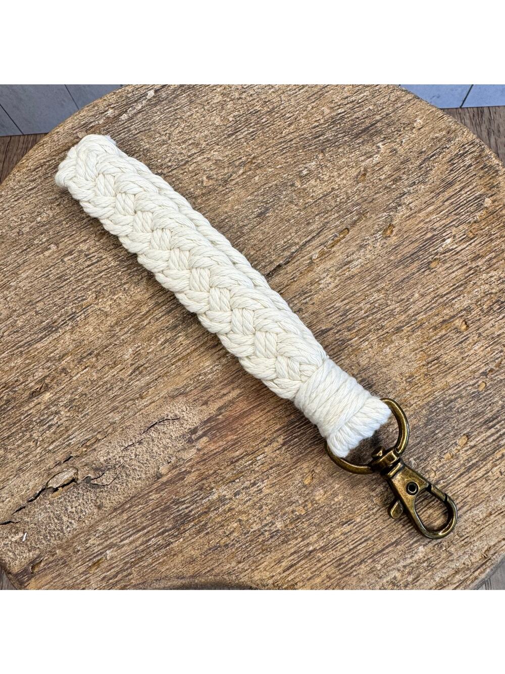 White Wristlet Purse Strap Macrame Bag Charm Keychain Accessory NEW